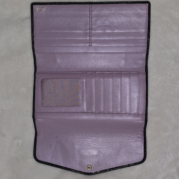 Coach Madison Trifold Wallet - Picture 6 of 9